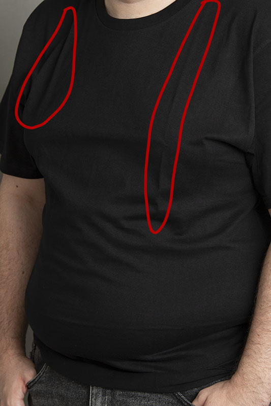 לחולמה לא מסוגדת עם קיפולים