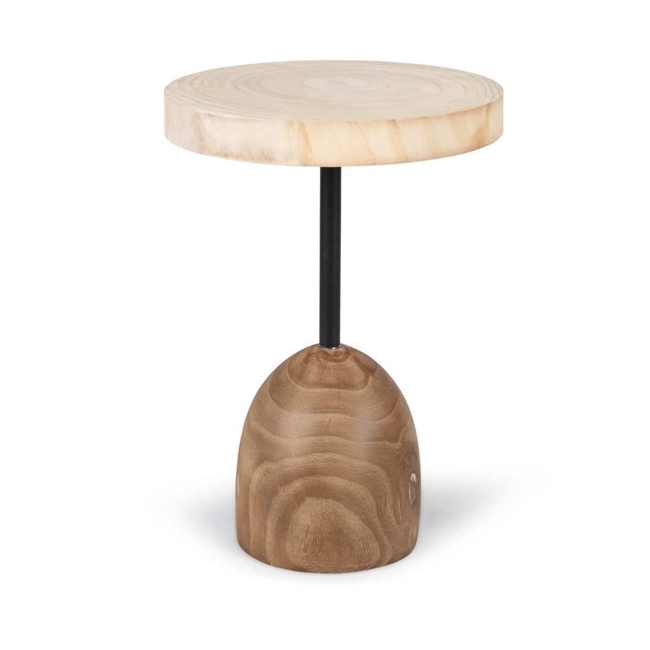 מעמד מעץ על רקע לבן 