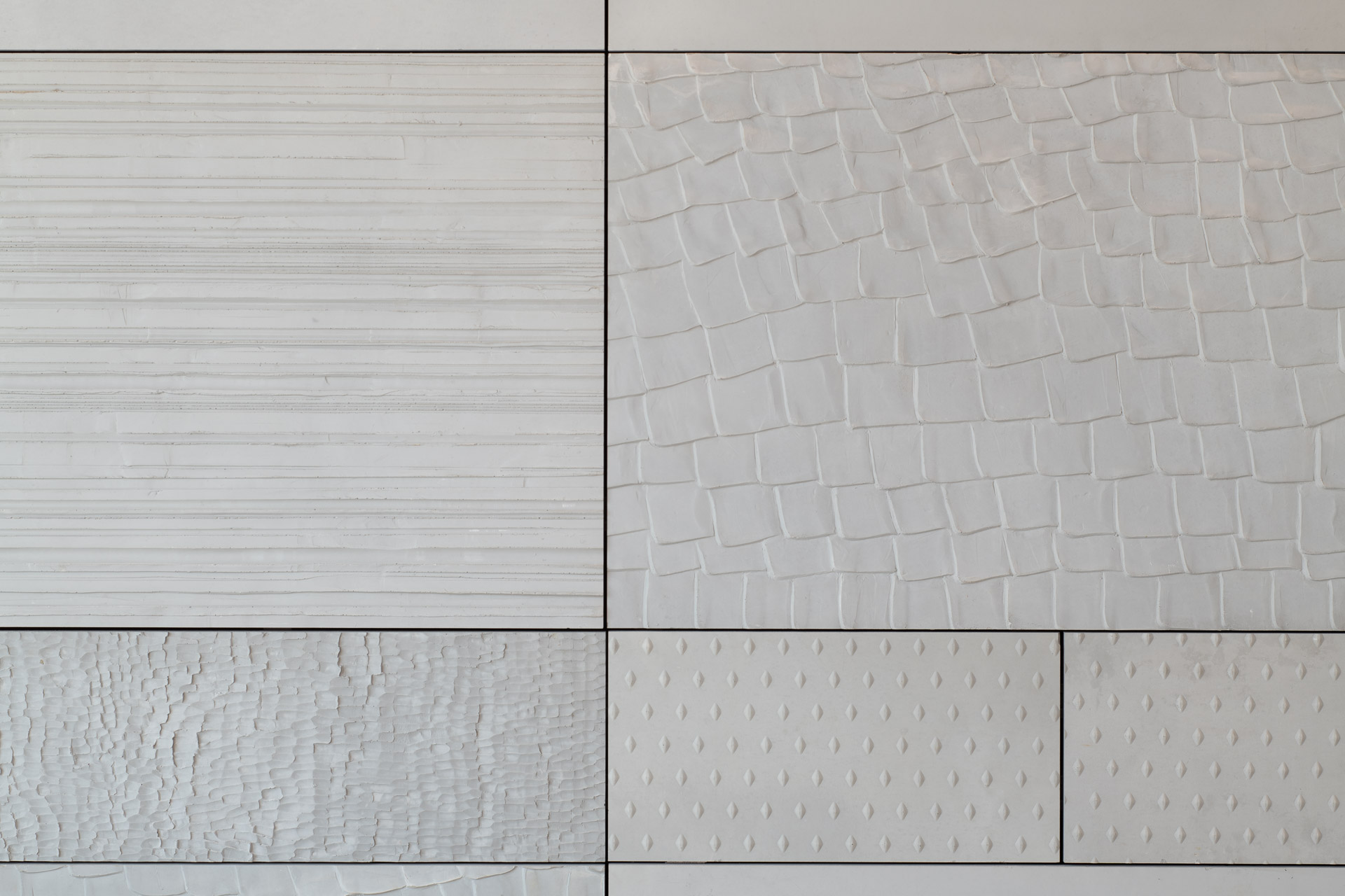 צילום קיר של אריחים כקומפוזיציה