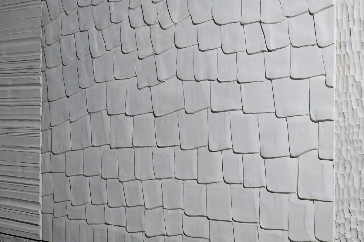 צילום אריח עם אור קונטרסטי עם תאורה פלאשים של סטודיו