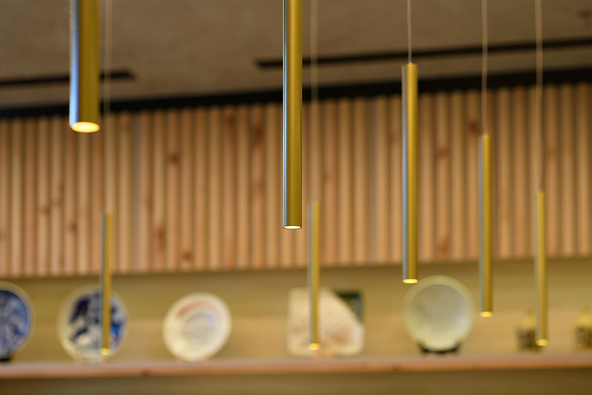 צילום גופי תאורה במסעדה