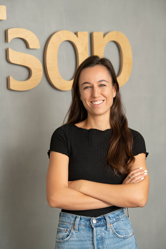 צילום פורטרט אנכי בסשן צילומי תדמית