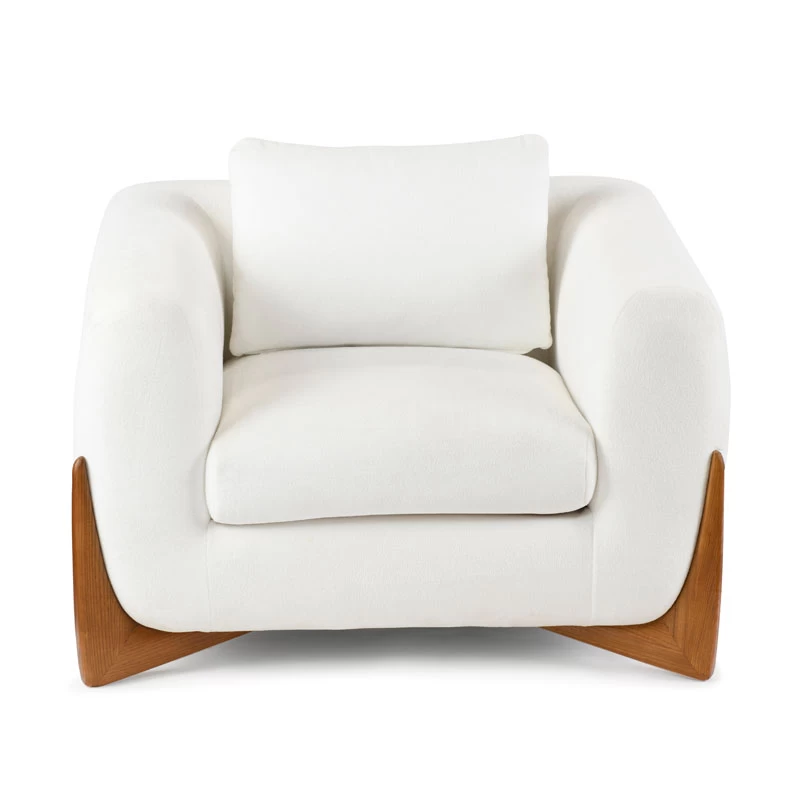 צילום כורסא על רקע לבן בסטודיו לצילומים. צילום תמונה לאתר אינטרנט