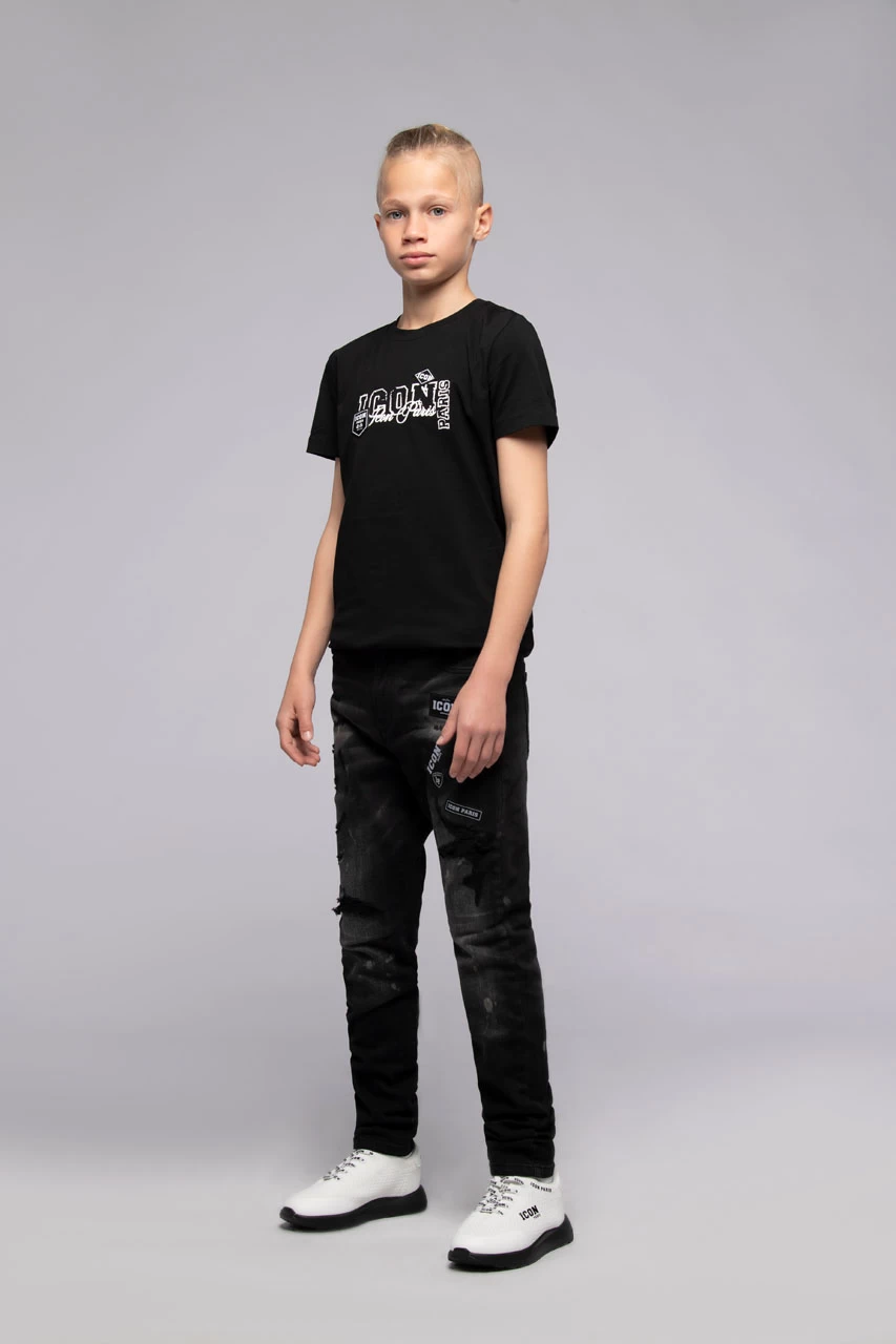 צילום ג'ינסים על דוגמנים