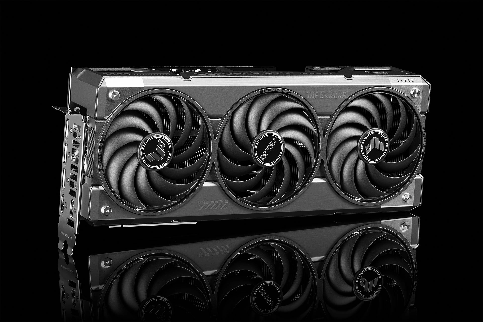 צילום מוצר אלקטרוניקה - כרטיס מסך