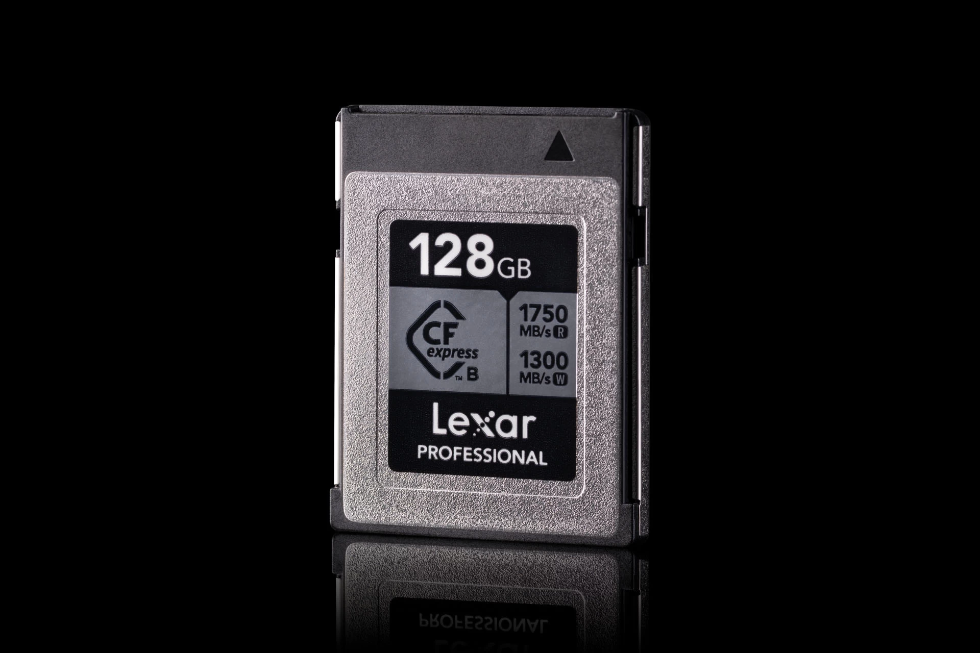 צילום מוצר אלקטרוני- כרטיס זיכרון